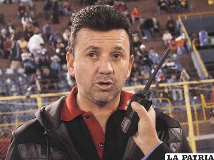 Julio César Baldivieso continúa al mando de Nacional Potosí