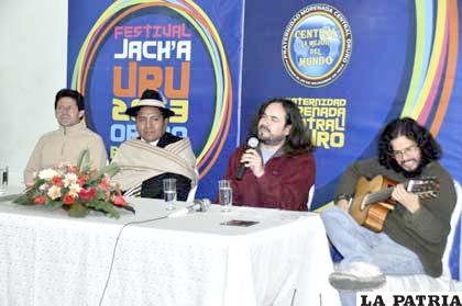 Conferencia de prensa sobre el Jach’a Uru