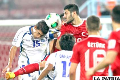 Turquía no tuvo problemas para vencer a El Salvador