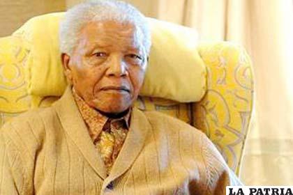 Nelson Mandela, expresidente de la República de Sudáfrica