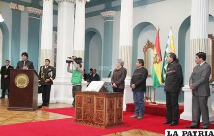 Presidente Evo Morales denuncia que en la Cancillería hay conspiración