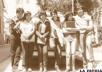 Alumnos de la Carrera de Comunicación Social en 1984