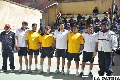 Los deportistas de Oruro y Huanuni que participaron en el certamen
