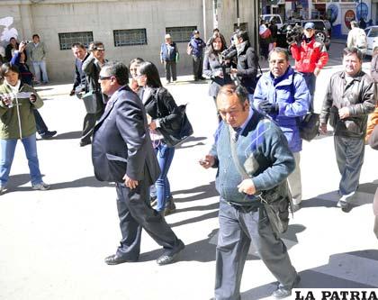 Los periodistas marcharon por la plaza 10 de Febrero