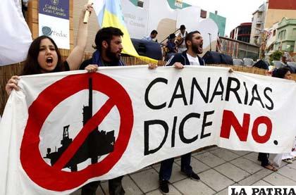 Manifestaciones en las islas Canarias en contra de la explotación petrolífera en sus aguas