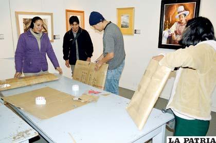 Los artistas plásticos enviaron sus obras con grandes expectativas