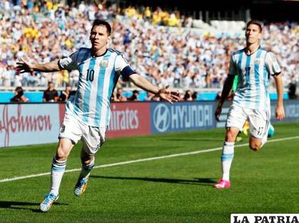Lionel Messi anotó el gol en tiempo de adición