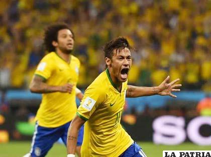 Brasil de la mano de Neymar espera ganar hoy a Camerún