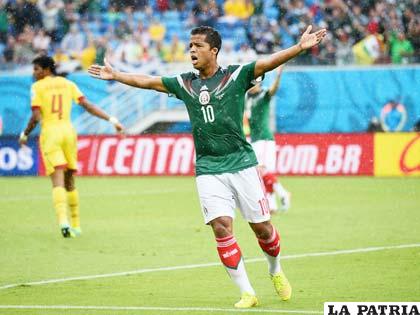 Dos Santos, jugador de la selección de México
