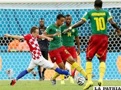 Camerún tiene la esperanza de complicarle a Brasil a pesar de que ya está eliminado