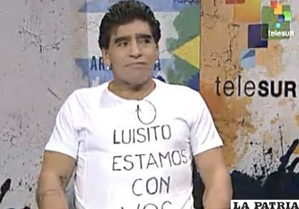 Diego Armando Maradona, comenta en el programa De Zurda