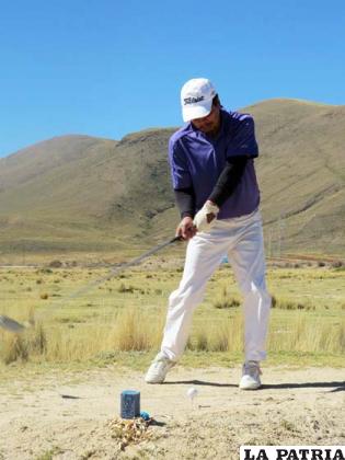 Alex Choque en plena competencia, fue el ganador de la prueba