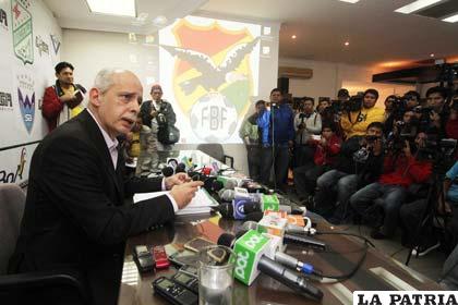 Carlos Chávez ofreció una conferencia de prensa ayer en Santa Cruz