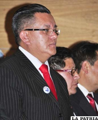 Arturo Murillo, presidente de San José