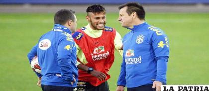 Neymar es el jugador preferido del entrenador Dunga en la selección de Brasil /s3c.es