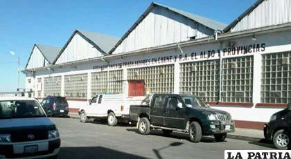 Carniceros de El Alto van al diálogo con el Gobierno por el conflicto de 
facturación /ERBOL.COM