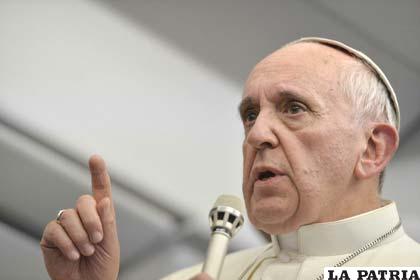 El Papa lanzó su primera encíclica dedicada al impacto del cambio climático /evwind.com