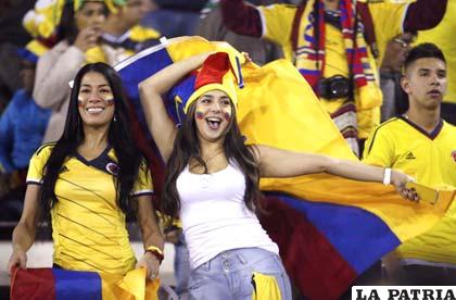 La belleza colombiana en las gradas de los estadios chilenos /as.com