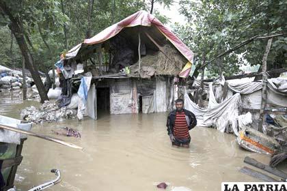 Inundaciones en la India, ocasionan pérdida de vidas /puranoticia.cl