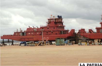 Barcazas fabricadas en China que eran construidas para Bolivia /reporte24.com