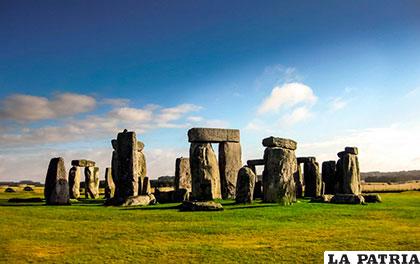 El monumento megalítico Stonehenge ubicado en Inglaterra