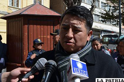 Franz Choque critica creación de la Marcha a Evo Morales