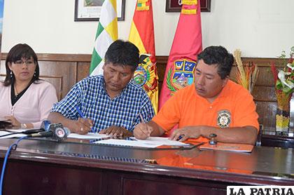 El 31 de marzo se firmó el comodato a favor del SAR Bolivia /Archivo