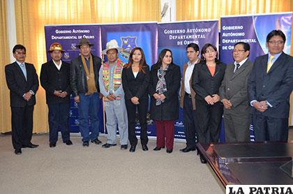 Nuevo gabinete de la Gobernación de Oruro