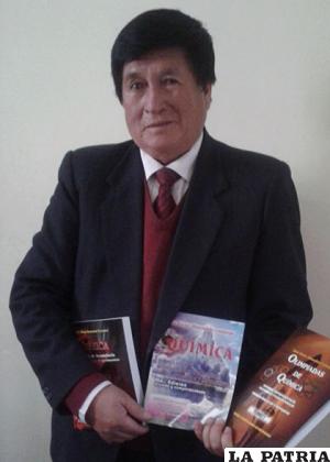 Juan Víctor Almendras fue autor de varios textos de química para secundaria