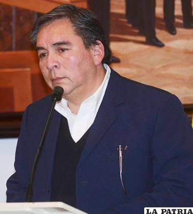 Henry Lucas Ara Pérez, el nuevo contralor general del Estado /APG