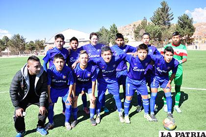 Deportivo Escara marcha a paso firme en el torneo