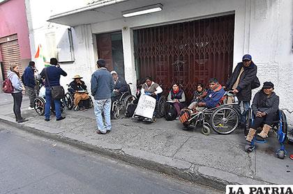 Las personas con discapacidad ya se encuentran dos meses en La Paz /APG