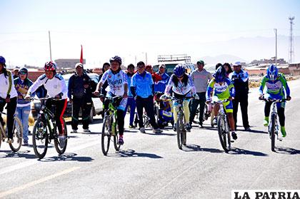 Ciclistas de distintos municipios participarán en la prueba del domingo