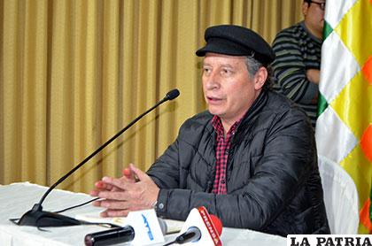Ministro de Minería Cesar Navarro anuncia proyectos para Oruro