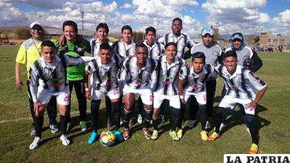 Oruro Royal no pudo mantener la diferencia a su favor