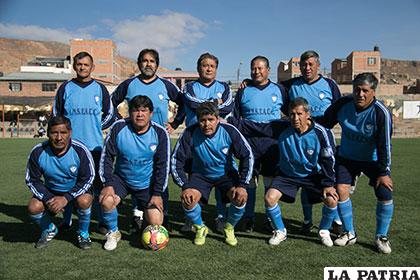 El equipo de 6 de Junio logró el pase a semifinales ganando a Lui Tiquipaya