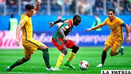 La acción del partido que terminó empatado entre Camerún y Australia /mundodeportivo.com