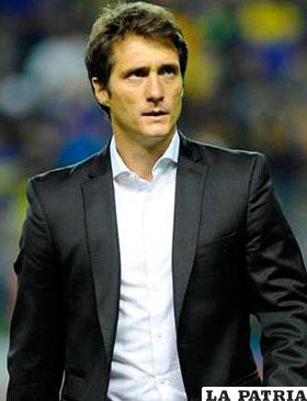 Guillermo Barros Schelotto es director técnico de Boca Juniors