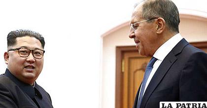 La reunión fue efectuada en Pyongyang entre el líder norcoreano, Kim Jong-un, y el ministro de Exteriores ruso, Serguéi Lavrov /?ltimas Noticias