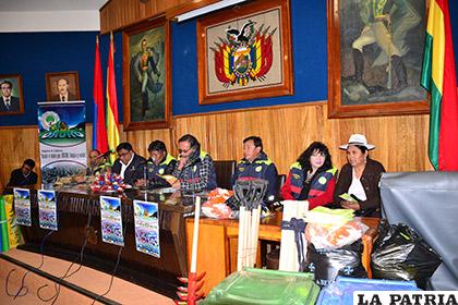 A la presentación de la campaña asistieron varias autoridades y representantes de instituciones