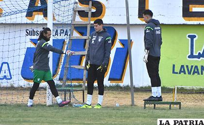 El trabajo de los arqueros convocados a la selección