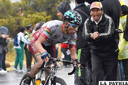 Basilio Ramos en plena competencia en el ciclismo, modalidad Ruta /Basilio Ramos