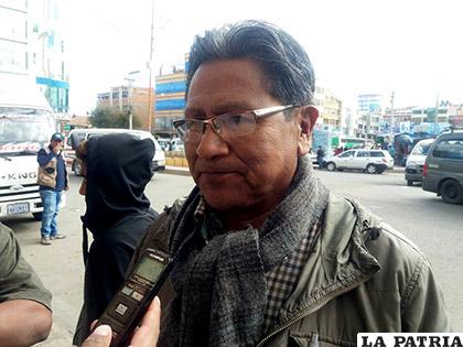 Presidente de la Estación de Autobuses Oruro, Pedro Adrián