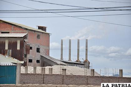 Algunas empresas ocasionan contaminación ambiental