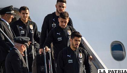 La selección Uruguaya llegó este domingo a Rusia con la esperanza de realizar una buena labor /tvmax-9.com