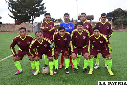 La Unión AD se quedó en la división Sénior Honor