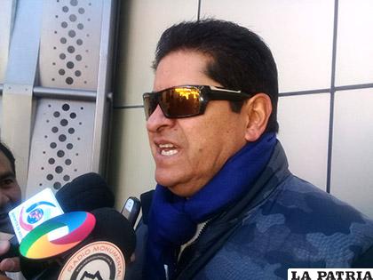 Villegas pide que se regularice el tema de sueldos