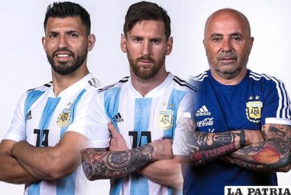 Sergio Agüero, Lionel Messi y Jorge Sampaoli (seleccionador) /ole.com
