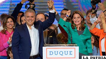 Iván Duque junto a su vicepresidenta, Marta Ramírez /infobae.com