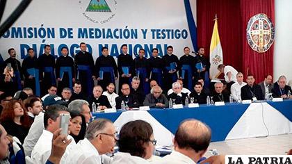 La gremial nombró como sustituta de Torres a la empresaria textil Claudia Ordóñez /El Diario de Hoy
